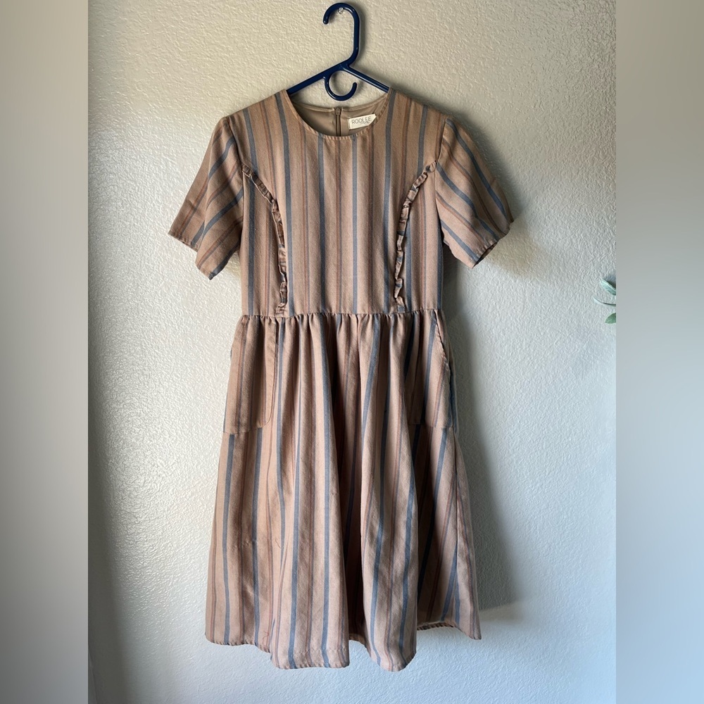 Roolee Blue Striped Ruffle Trim Short Sleeve Midi Dress Tan Blue Sz XS TC0816